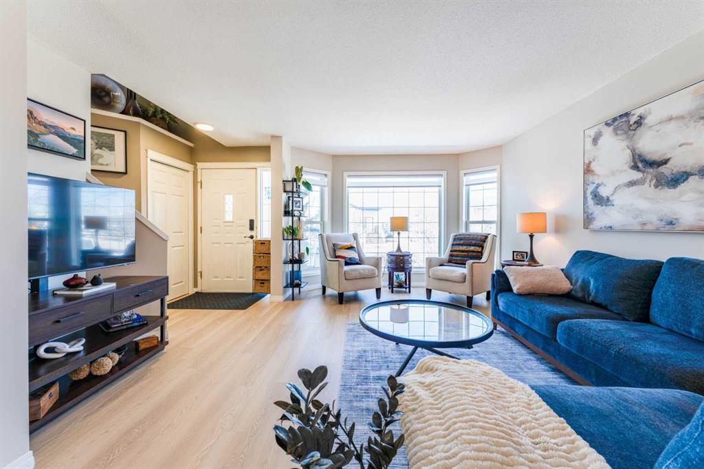 Picture for 217 Martin Crossing Way NE
