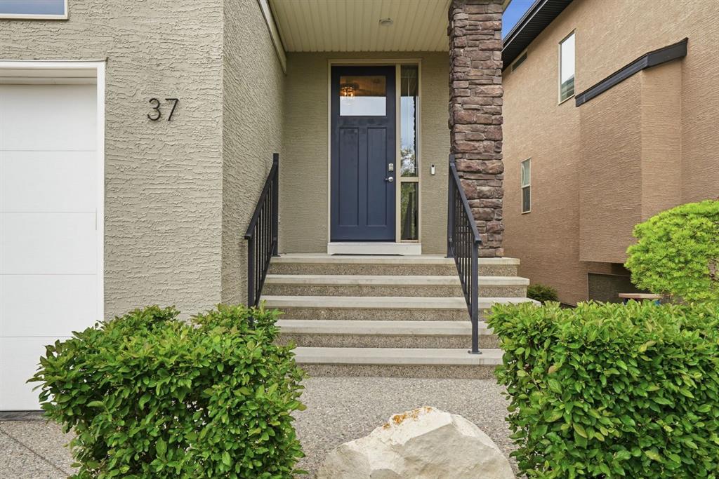Picture for 37 Walden Park SE