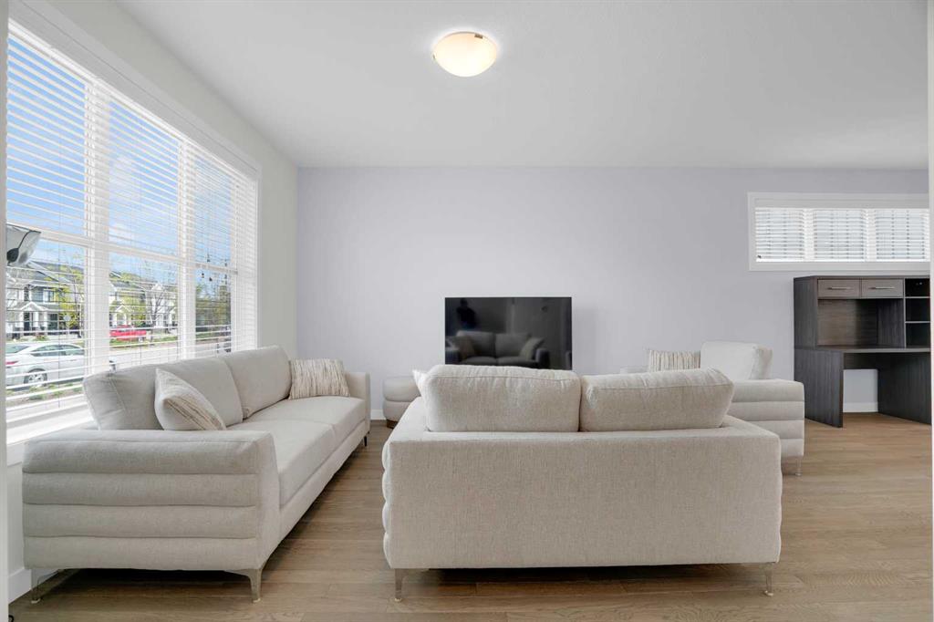 Picture for 59 D'arcy Boulevard 