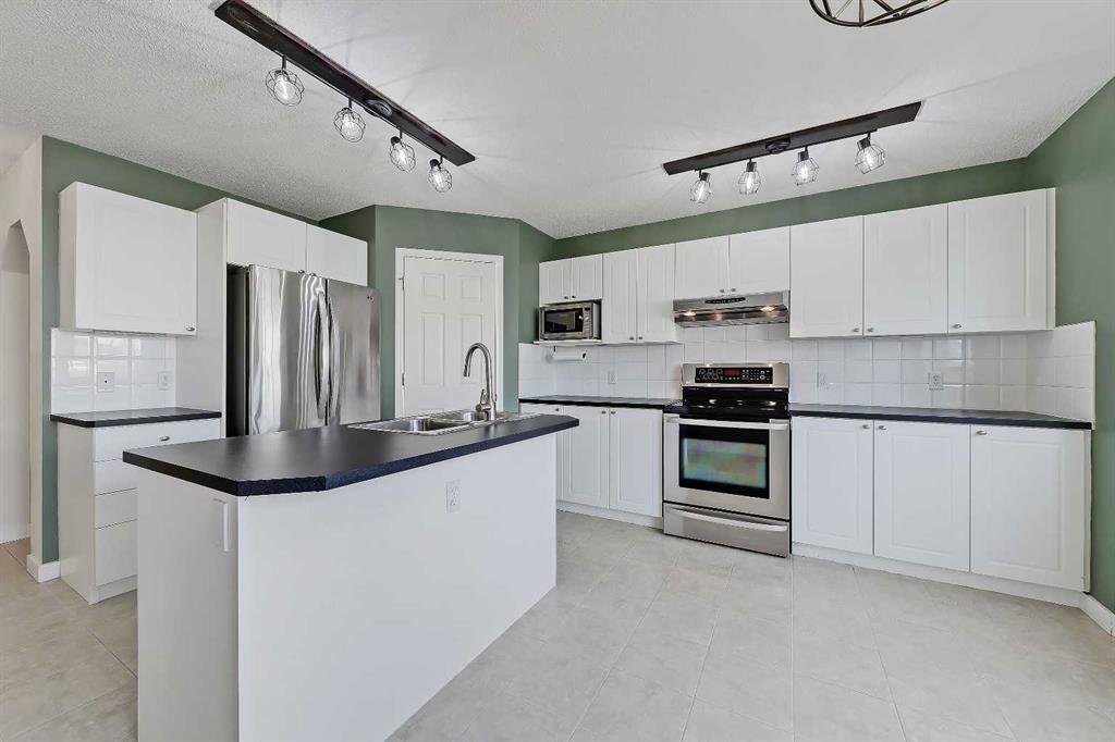 Picture for 123 Arbour Butte Road NW