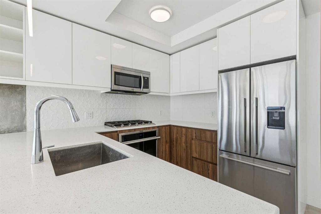 Picture for 812, 327 9A Street NW