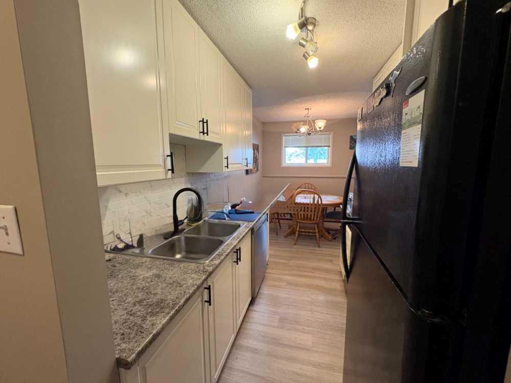 Picture for 703, 11620 Elbow Drive SW