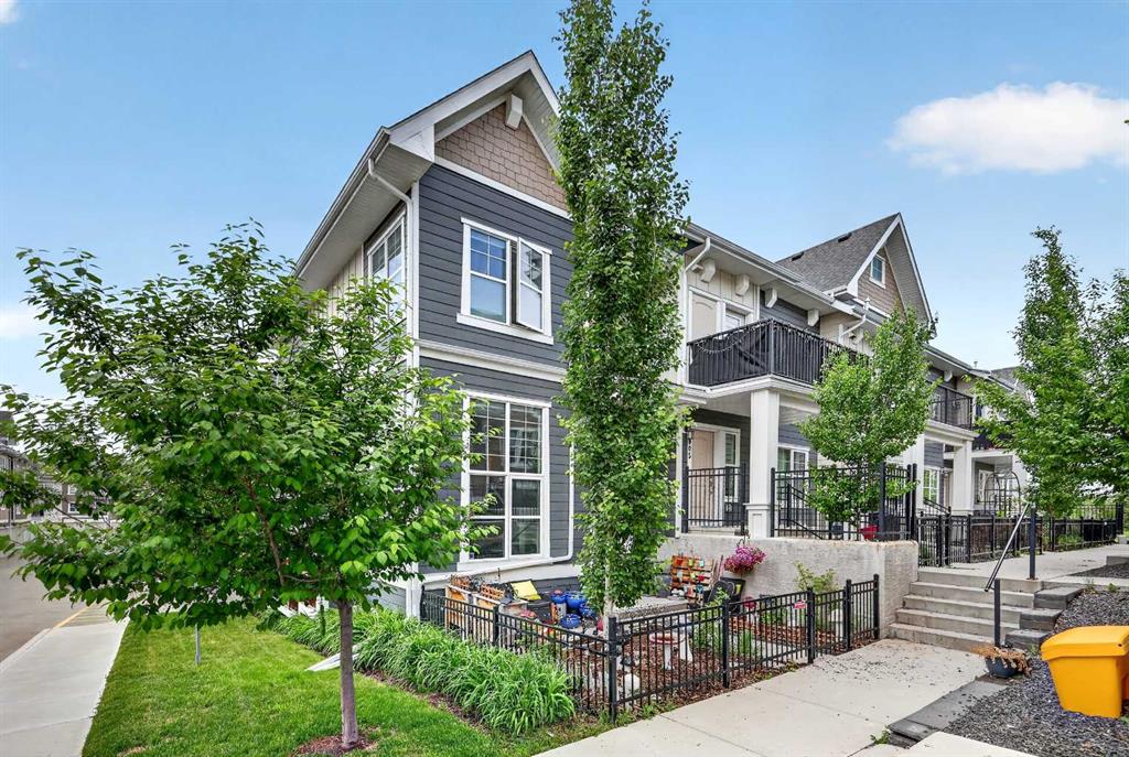Picture for 903 Cranbrook Walk SE