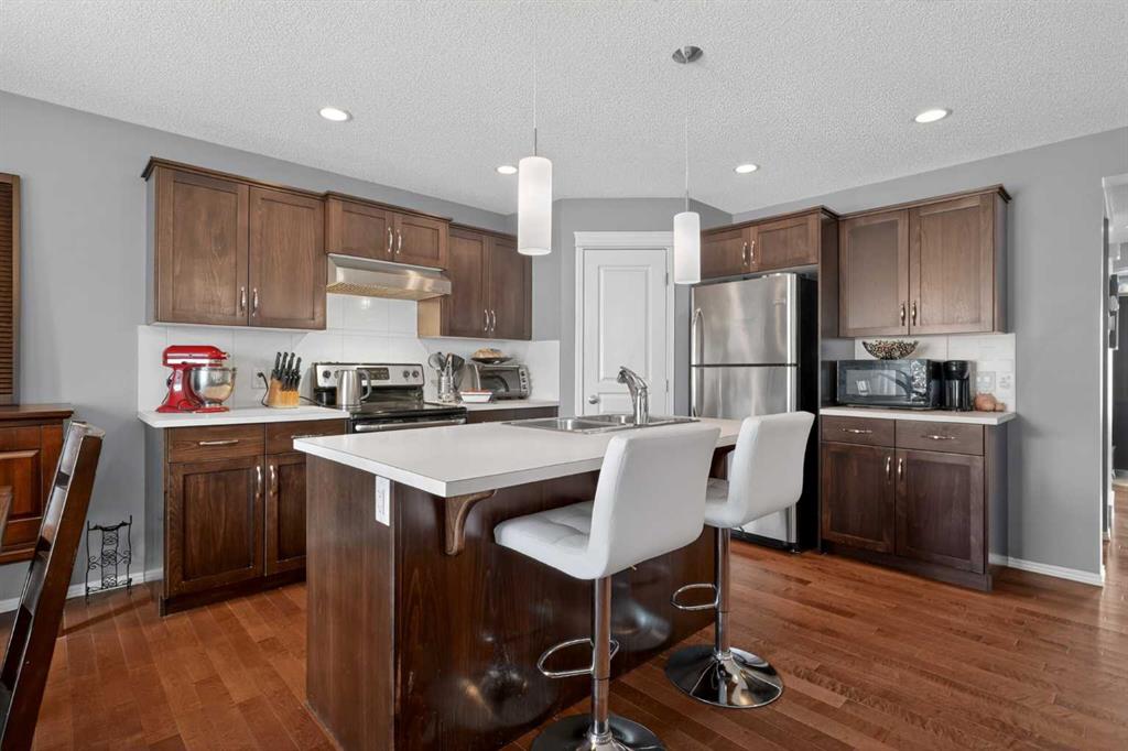 Picture for 101 Elgin Meadows Manor SE