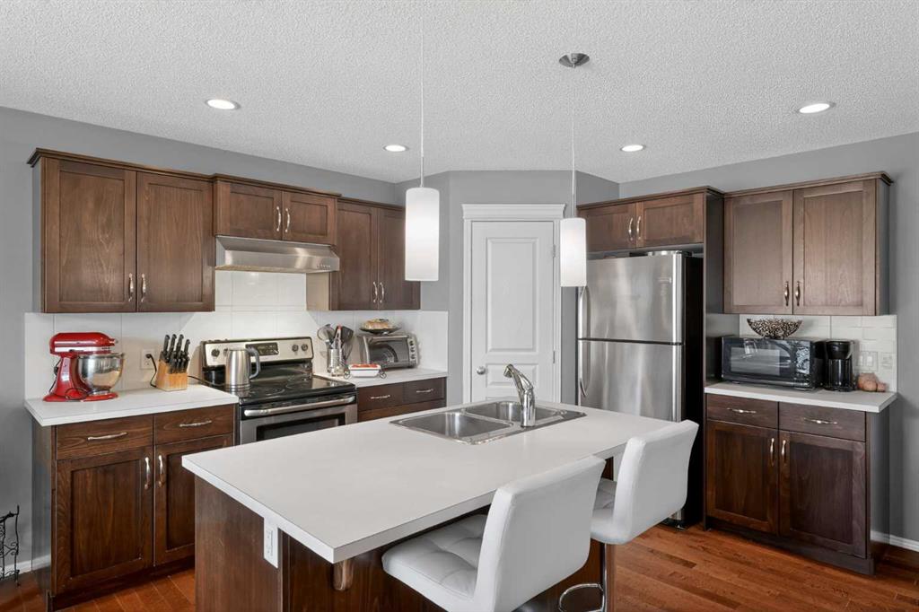 Picture for 101 Elgin Meadows Manor SE