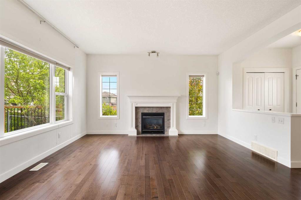 Picture for 66 Everhollow Avenue SW