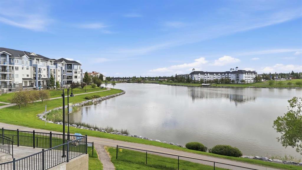 Picture for 3110, 10 Country Village Park NE