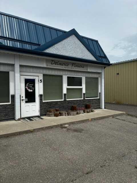 Picture for Bay 5 66 10 Ave  