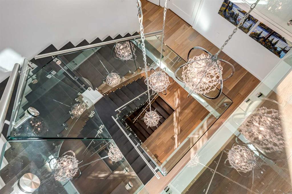 Picture for 134 6 Avenue NW https://www.cirrealty.ca/reb/creb/96/A2262896_16.jpg