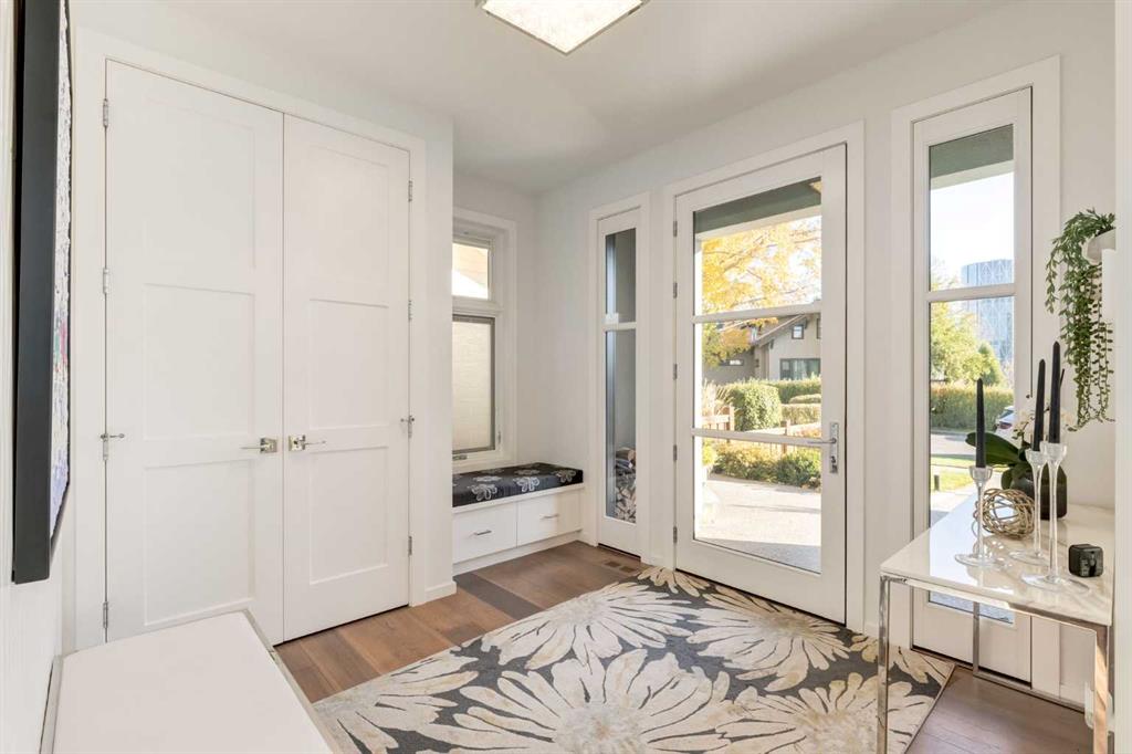 Picture for 134 6 Avenue NW https://www.cirrealty.ca/reb/creb/96/A2262896_5.jpg