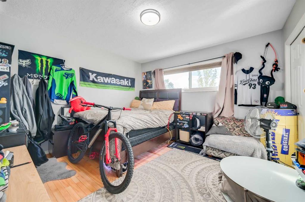 Picture for 92 2A Street  https://www.cirrealty.ca/reb/creb/96/A2265796_11.jpg