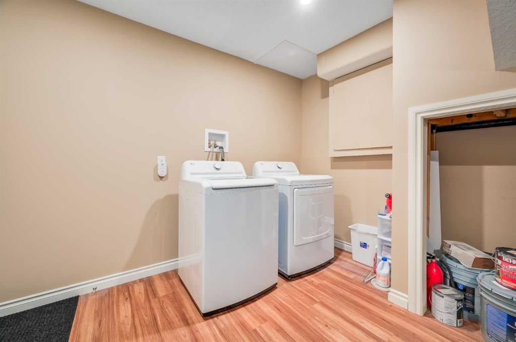 Picture for 92 2A Street  https://www.cirrealty.ca/reb/creb/96/A2265796_24.jpg