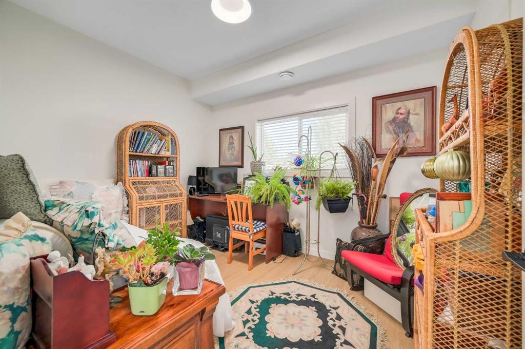 Picture for 92 2A Street  https://www.cirrealty.ca/reb/creb/96/A2265796_34.jpg
