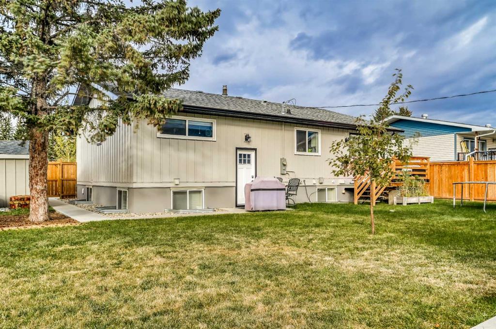 Picture for 92 2A Street  https://www.cirrealty.ca/reb/creb/96/A2265796_41.jpg