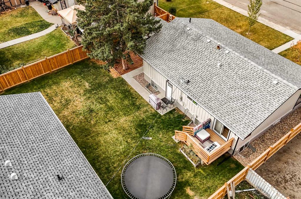 Picture for 92 2A Street  https://www.cirrealty.ca/reb/creb/96/A2265796_42.jpg