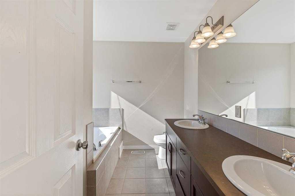 Picture for 724 Windridge Road SW https://www.cirrealty.ca/reb/creb/96/A2265896_13.jpg