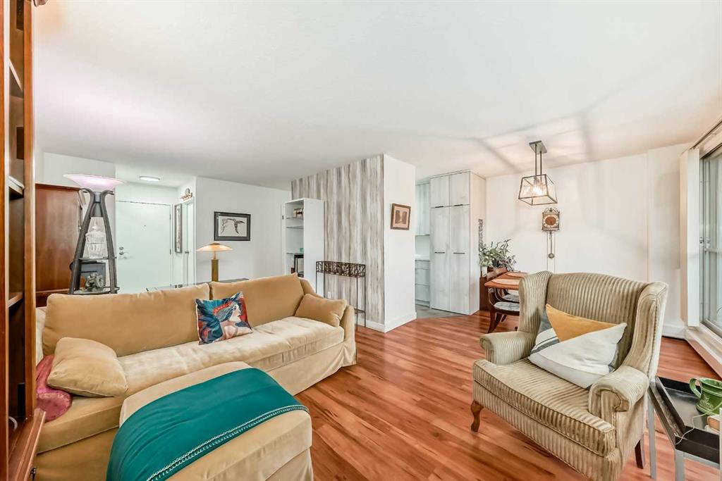 Picture for 602, 340 14 Avenue SW