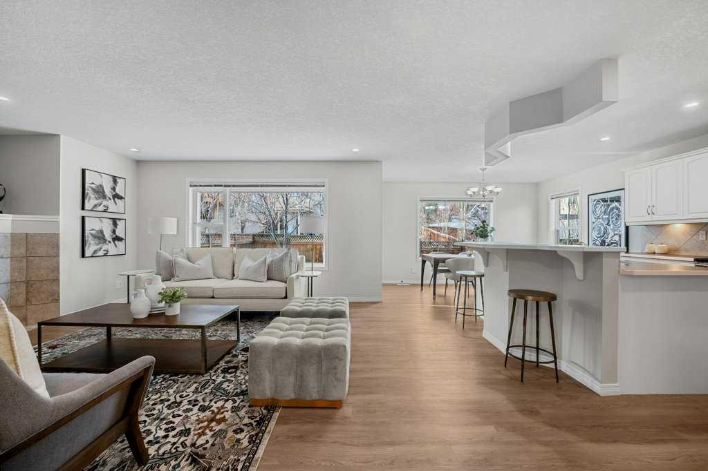 Picture for 48 Panamount Crescent NW