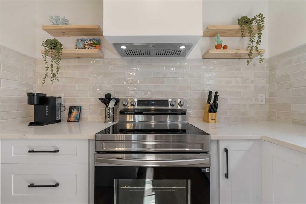 Picture for 966 Berkley Drive NW