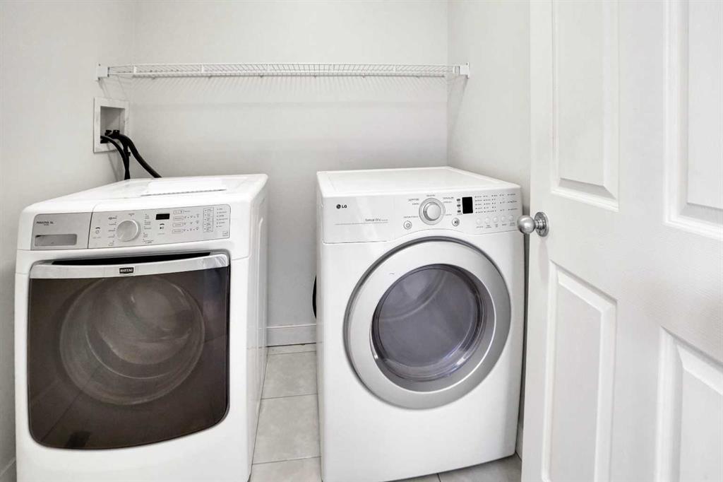 Picture for 240 Cove Drive 