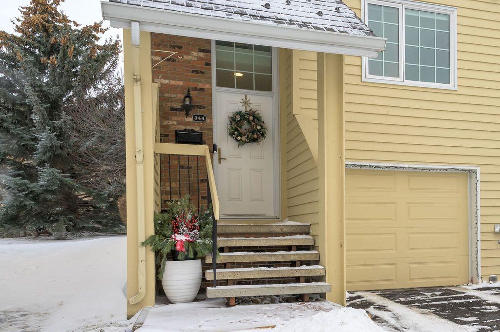 Picture for 344 Point Mckay Gardens NW