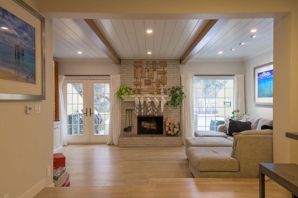 Picture for 344 Point Mckay Gardens NW