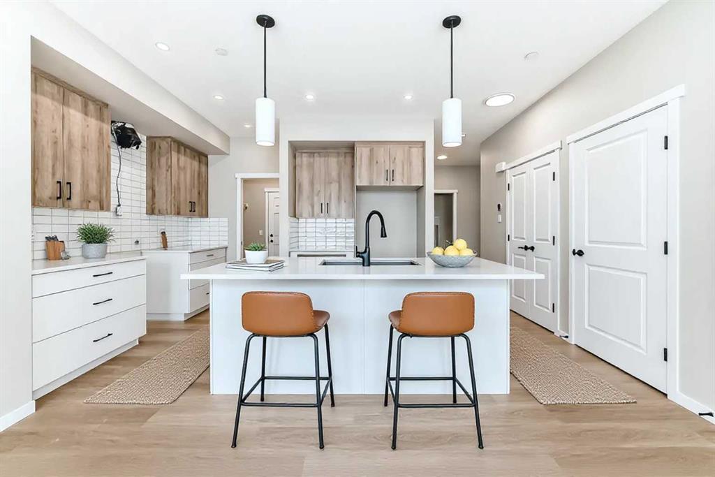 Picture for 62 Hotchkiss Row SE