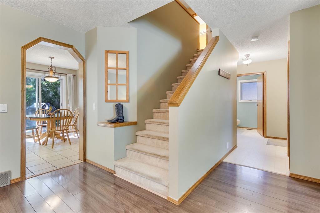 Picture for 212 Mckerrell Way SE