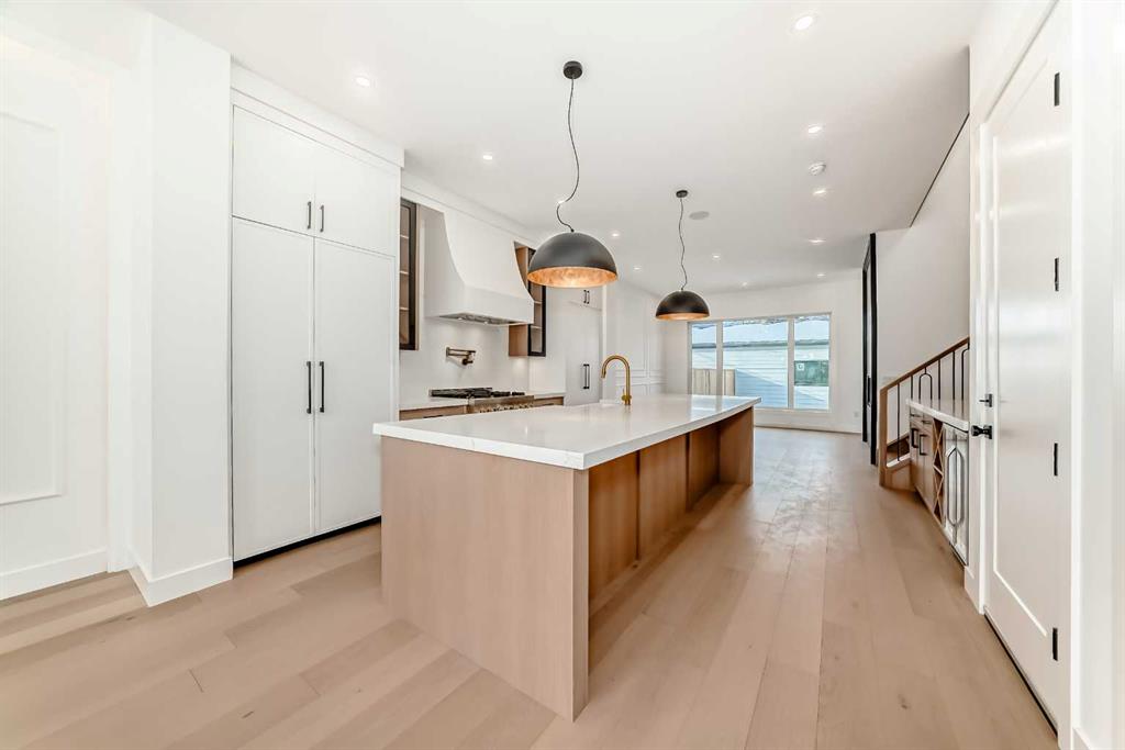 Picture for 517 34A Street NW