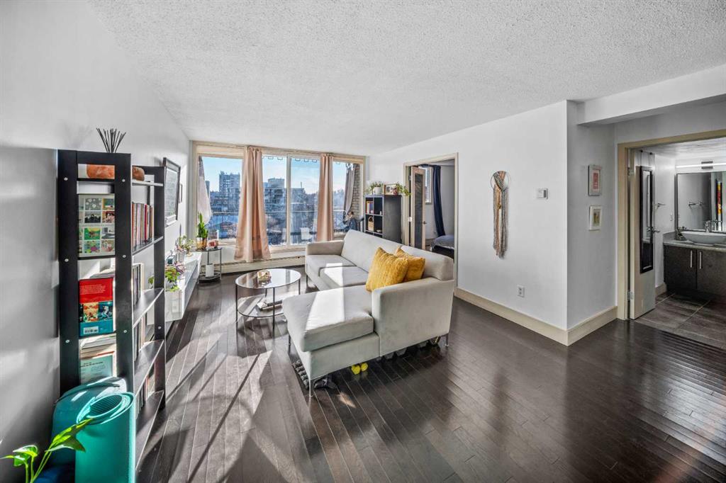 Picture for 504, 505 19 Avenue SW