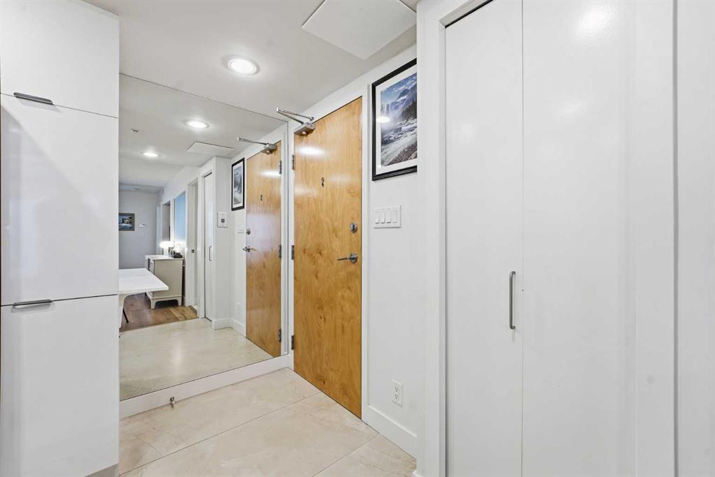 Picture for 1109, 1110 11 Street SW