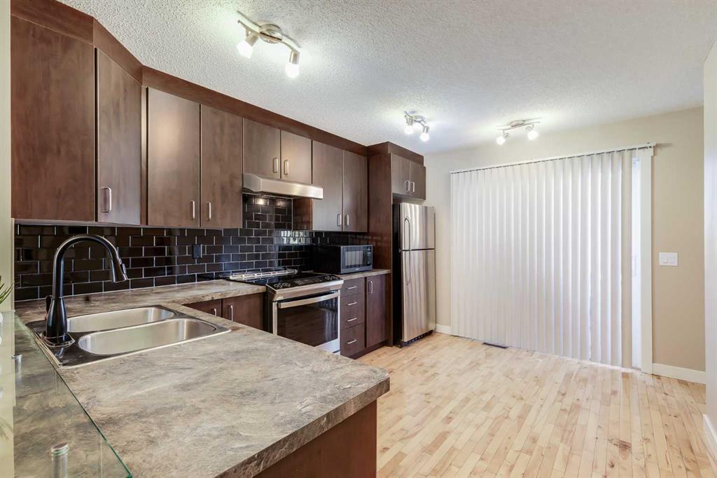 Picture for 306, 2445 Kingsland Road SE