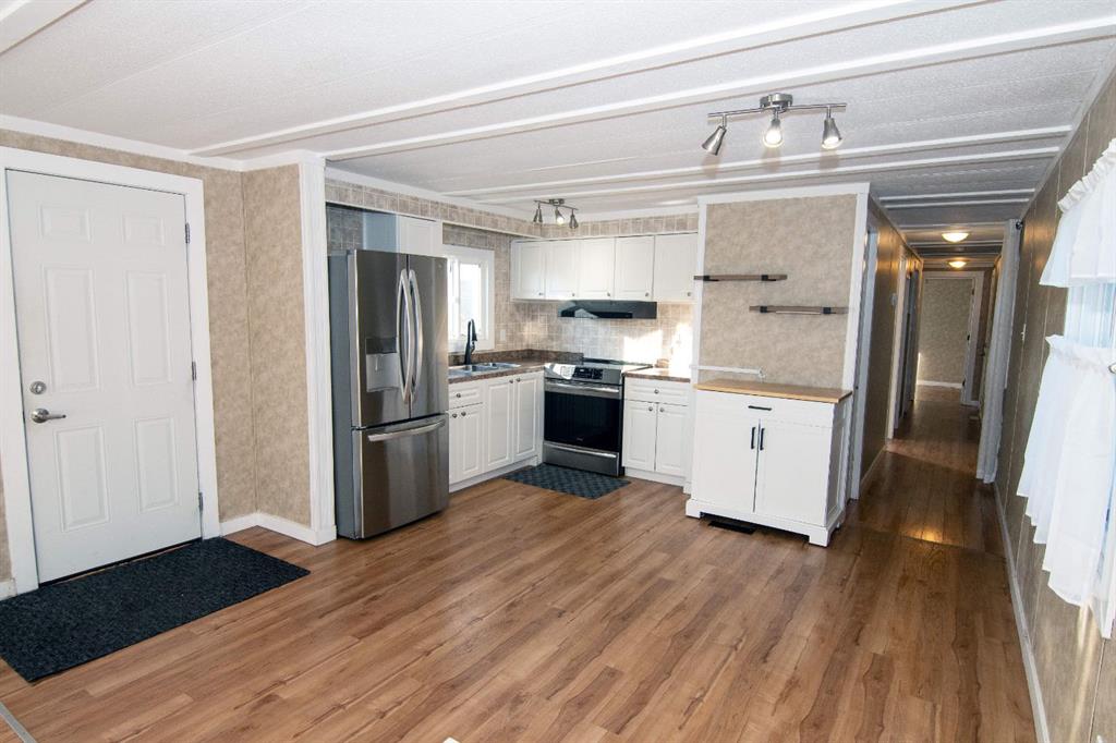 Picture for 215 Polar Avenue NE