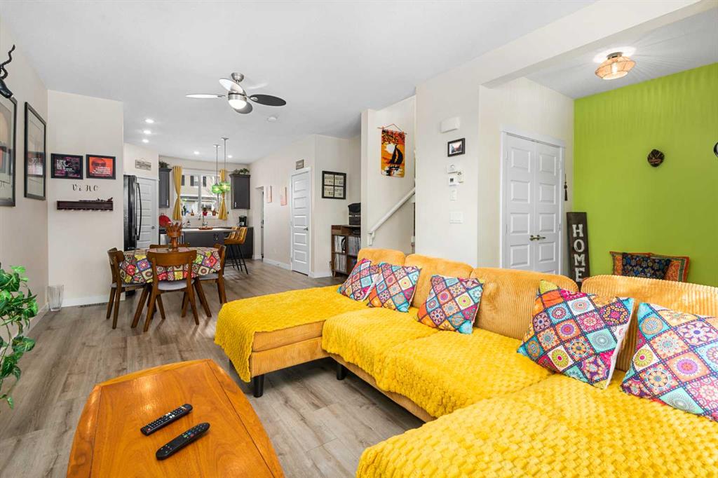 Picture for 75 Williamstown Landing NW