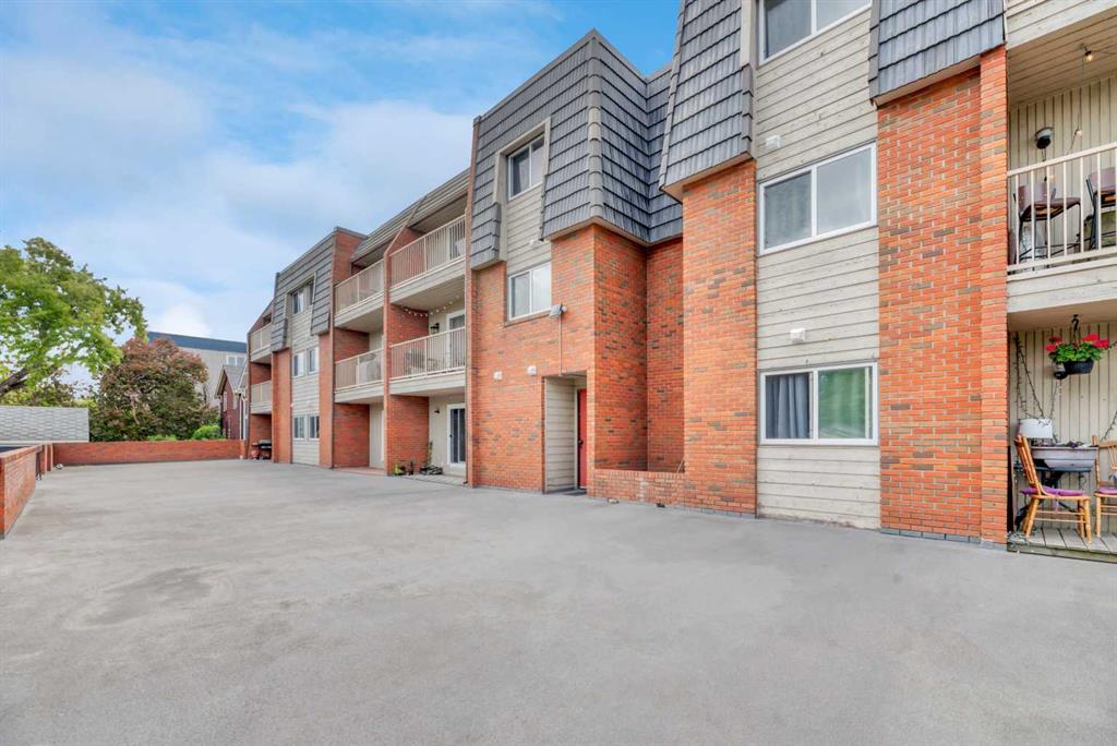 Picture for 103, 222 5 Avenue NE