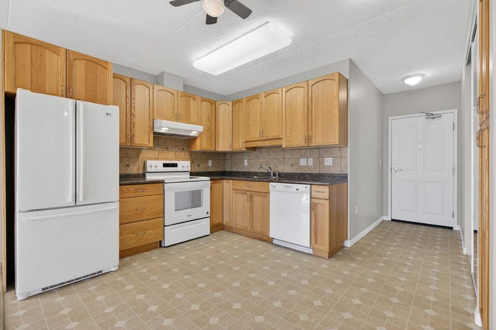 Picture for 302, 400 1 Avenue SE