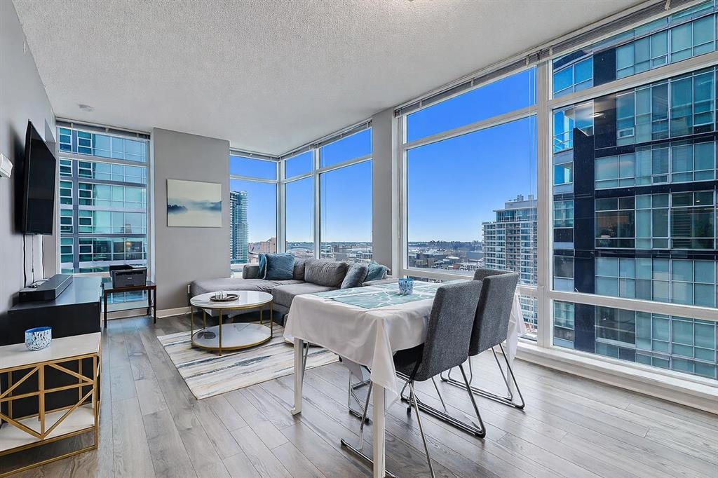 Picture for 1406, 215 13 Avenue SW