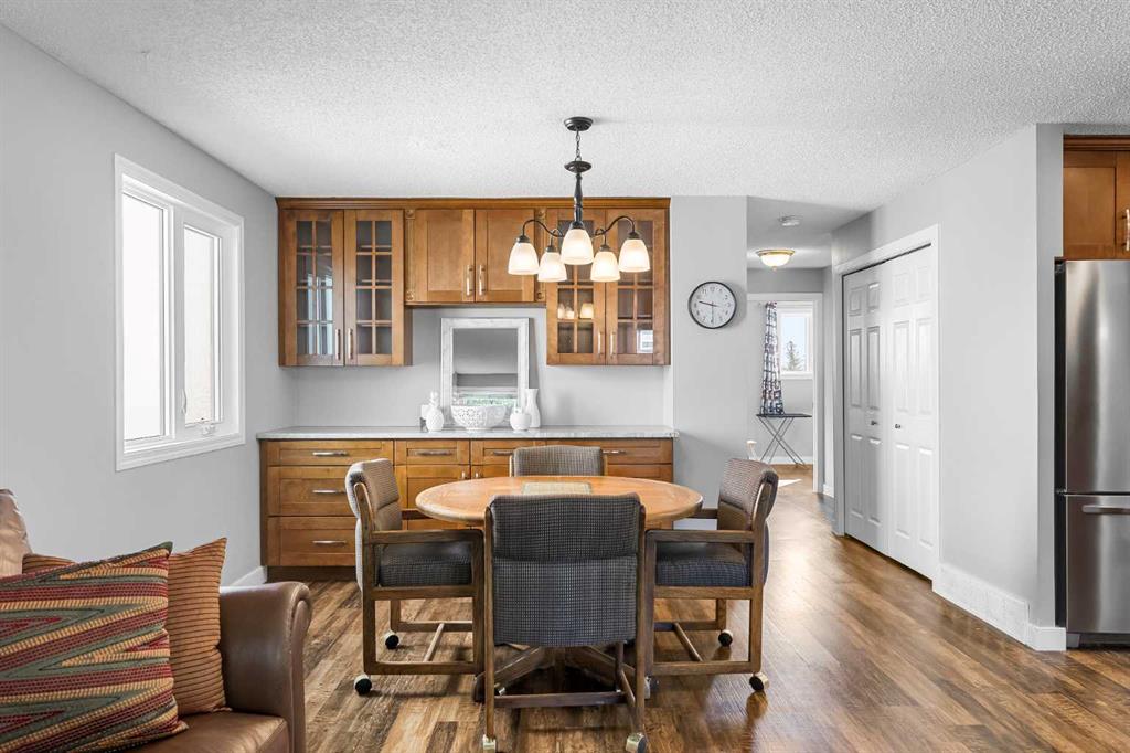 Picture for 168 Macewan Glen Drive NW