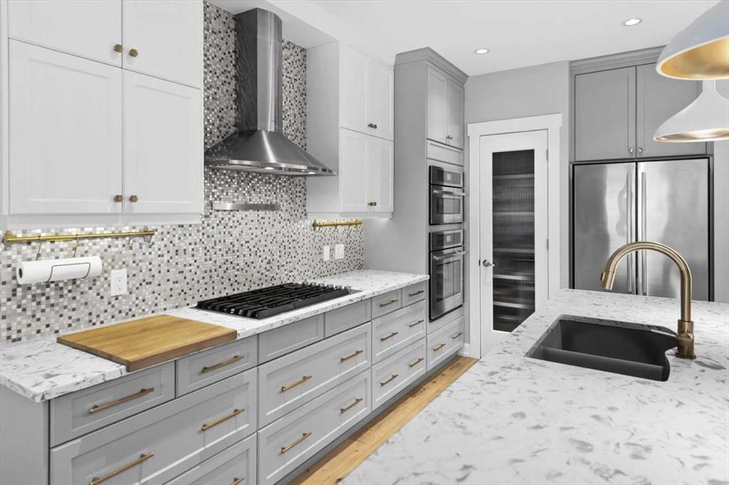 Picture for 2316 22 Street NW