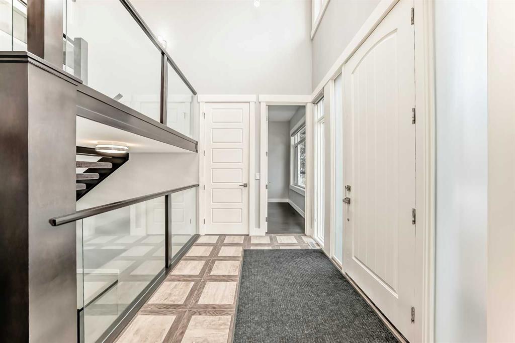 Picture for 230 37 Street NW