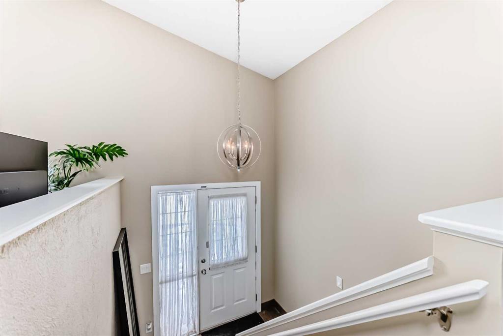 Picture for 67 Bridleglen Manor SW