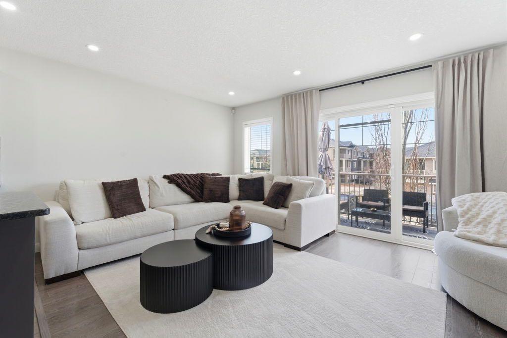 Picture for 704, 250 Sage Valley Road NW