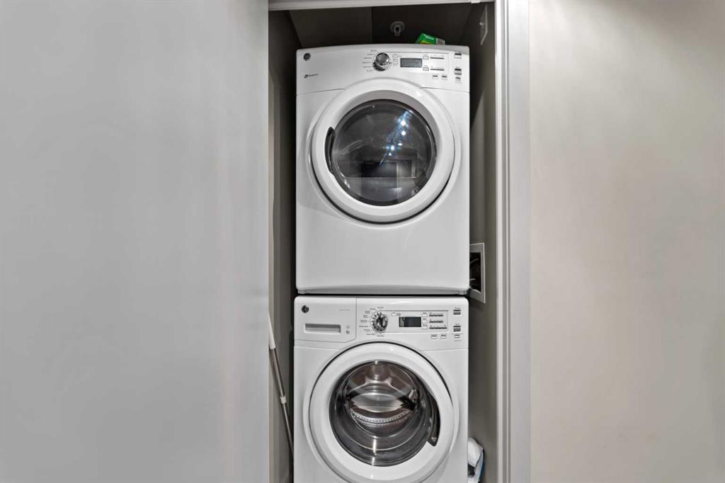 Picture for 2806, 1010 6 Street SW