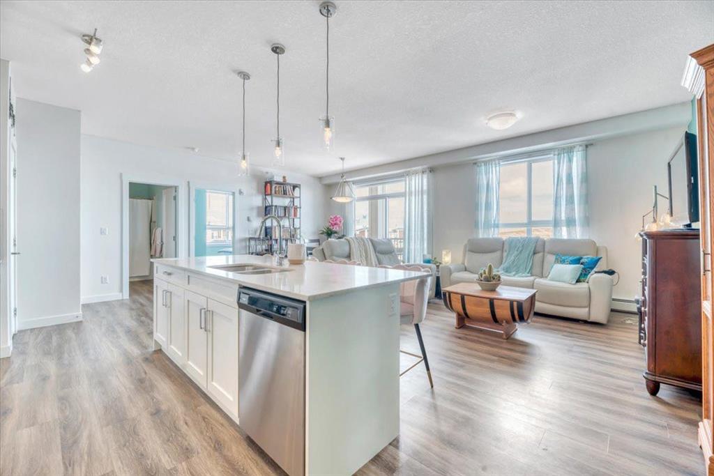 Picture for 408, 35 walgrove Walk SE