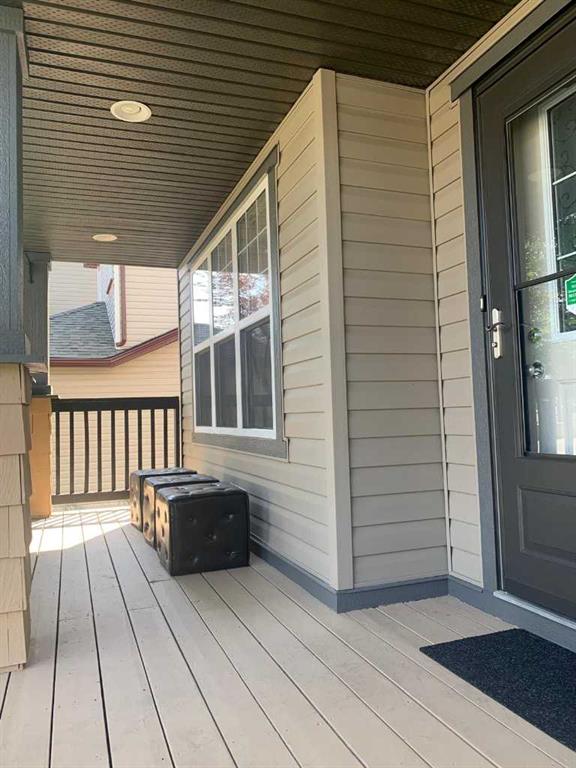 Picture for 112 Covepark Rise NE