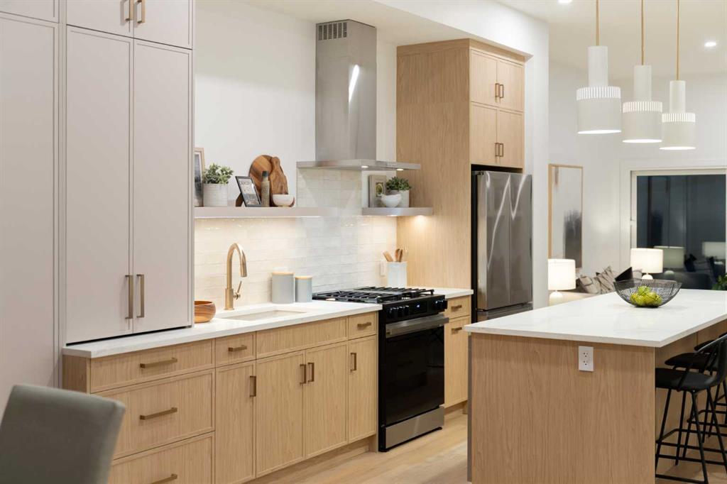 Picture for 2, 8916 33 Avenue 