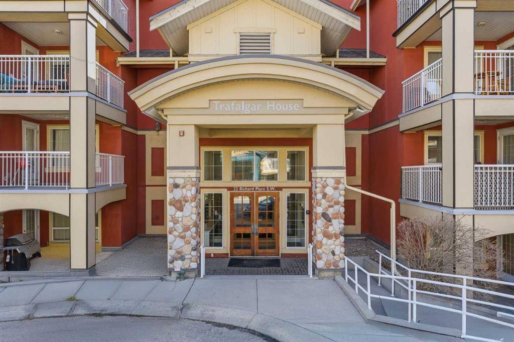 Picture for 430, 22 Richard Place SW