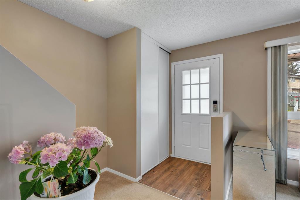 Picture for 174 Woodmont Terrace SW