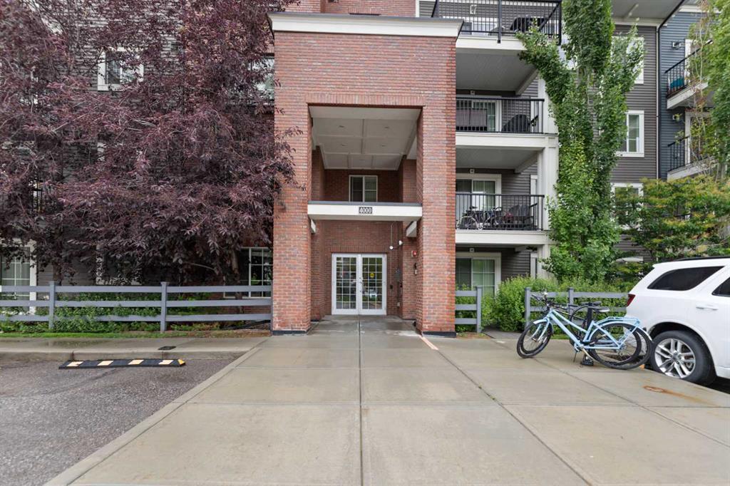 Picture for 4414, 99 Copperstone Park SE