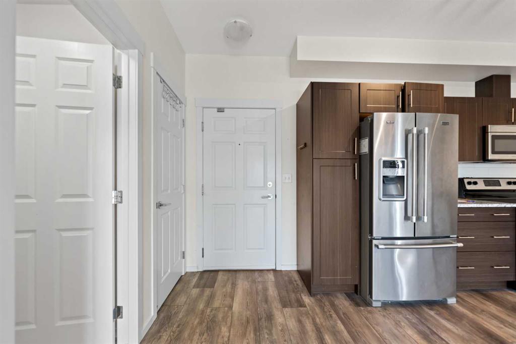 Picture for 4414, 99 Copperstone Park SE